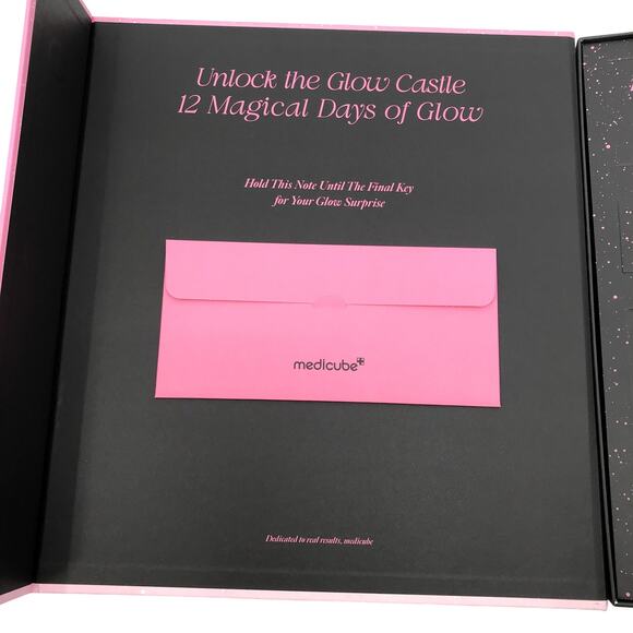 NEW Medicube The Glow Castle 12 Magical Days Of Glow The Glowmas Calendar NIB - Picture 6 of 7